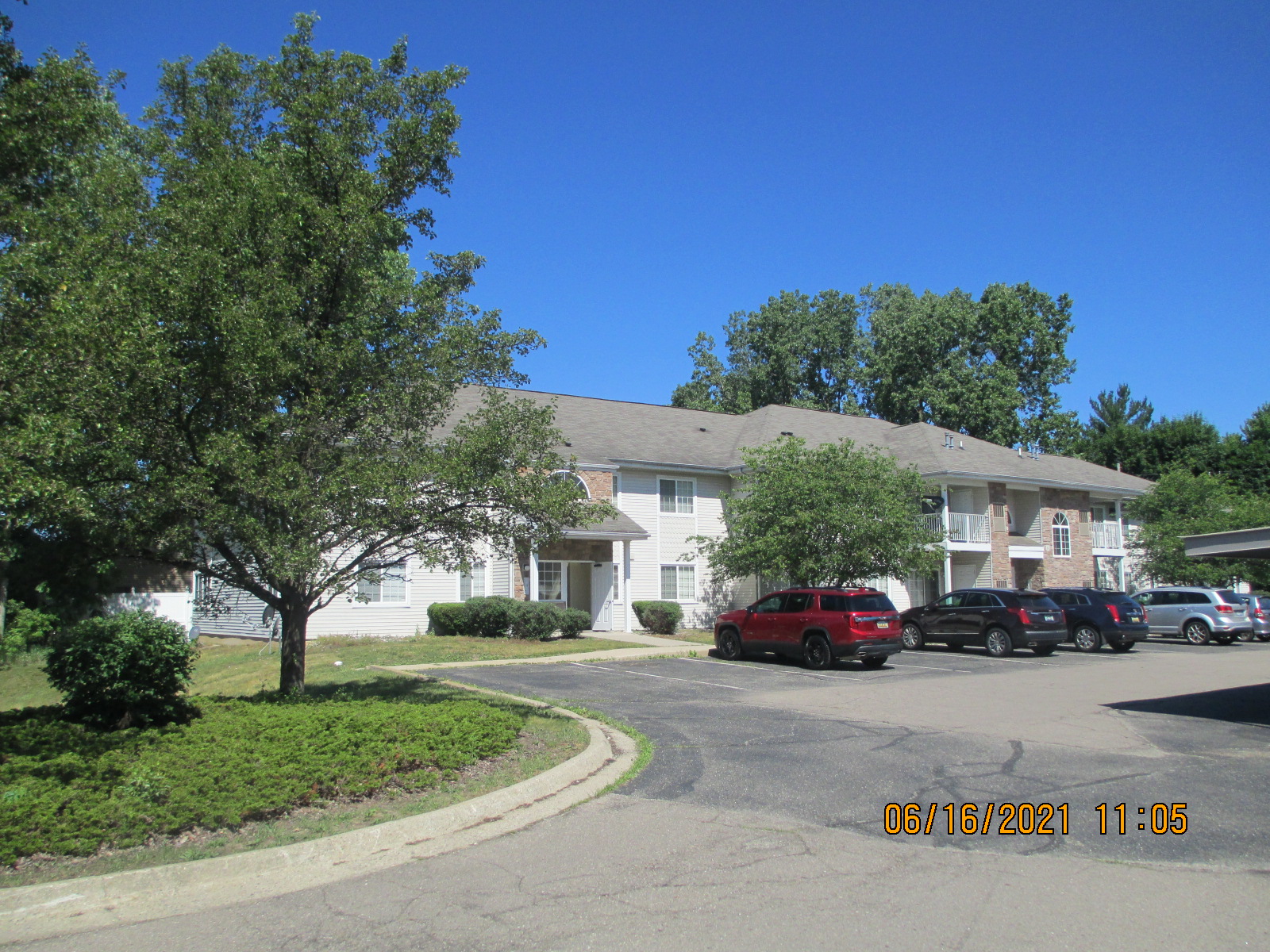 2115 E. Provincial House Dr. #106
